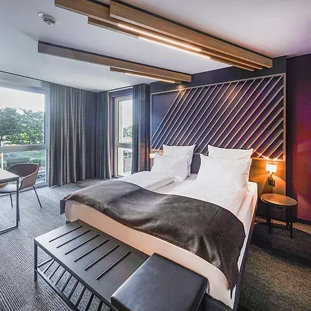 B&B Hotel Dessau Hotel *