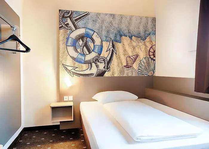 B&B Hotel Dessau Hotell